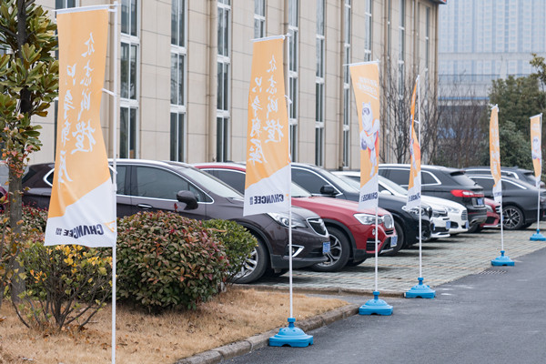 洗地機(jī)在運(yùn)行過程中突然不出水的原因