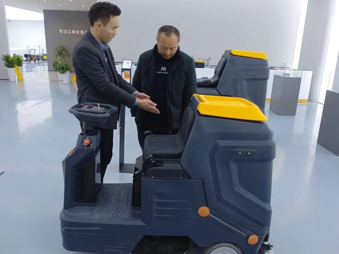 車庫可以使用洗地機嘛!能給公司帶來了什么價值?